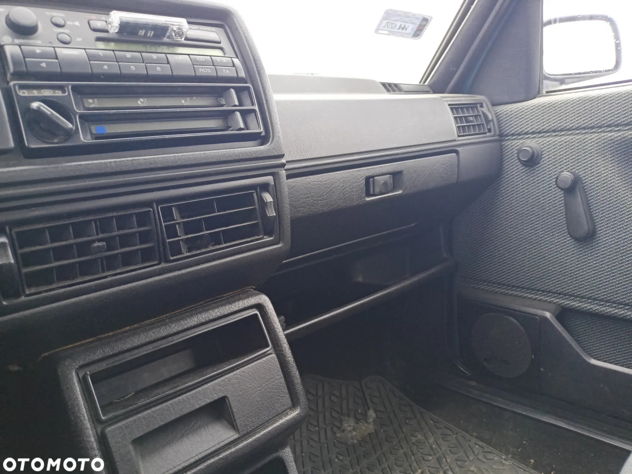 Volkswagen Golf - 11