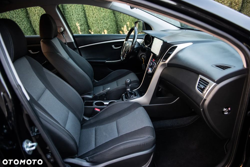 Hyundai i30 1.4 Premium - 36