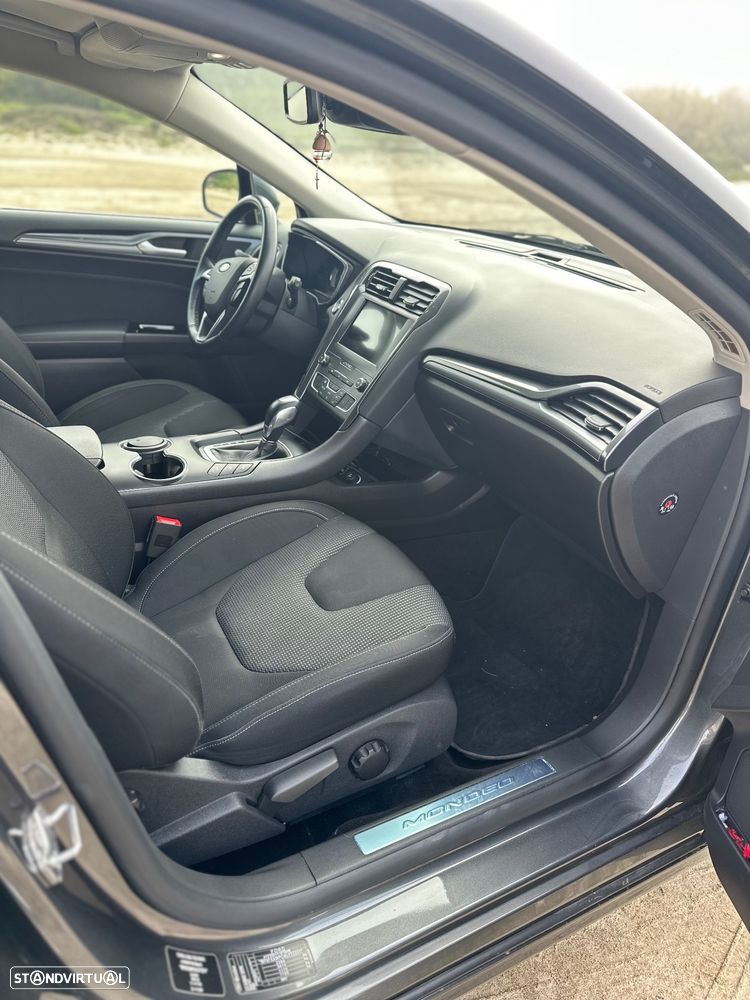 Ford Mondeo SW - 7