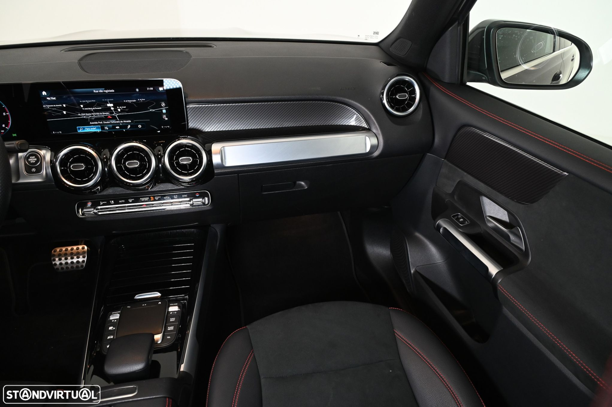 Mercedes-Benz GLB 180 d AMG Line - 21