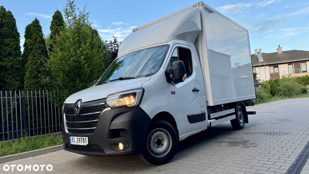 Renault Renault Master kontener Rampa Izoterma najazd WINDA 3 miejsca izolowany budka na rama 6EP 8EP - 10