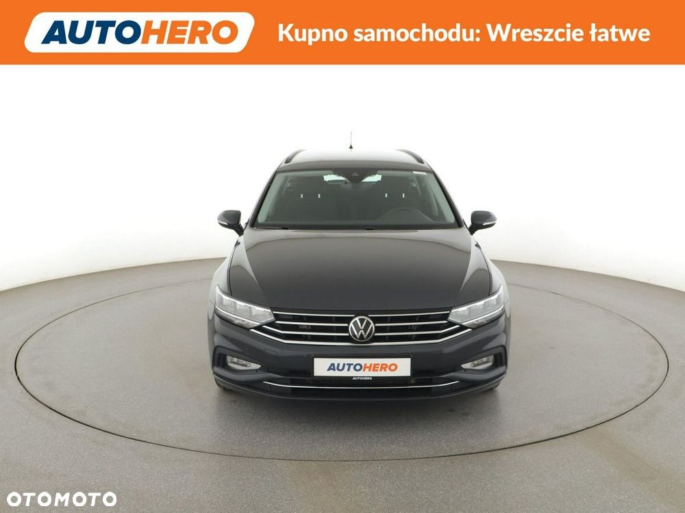 Volkswagen Passat Variant 2.0 TDI SCR DSG 4Motion Business - 12