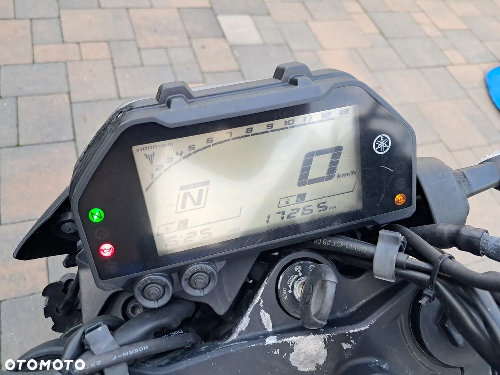 Yamaha MT - 6
