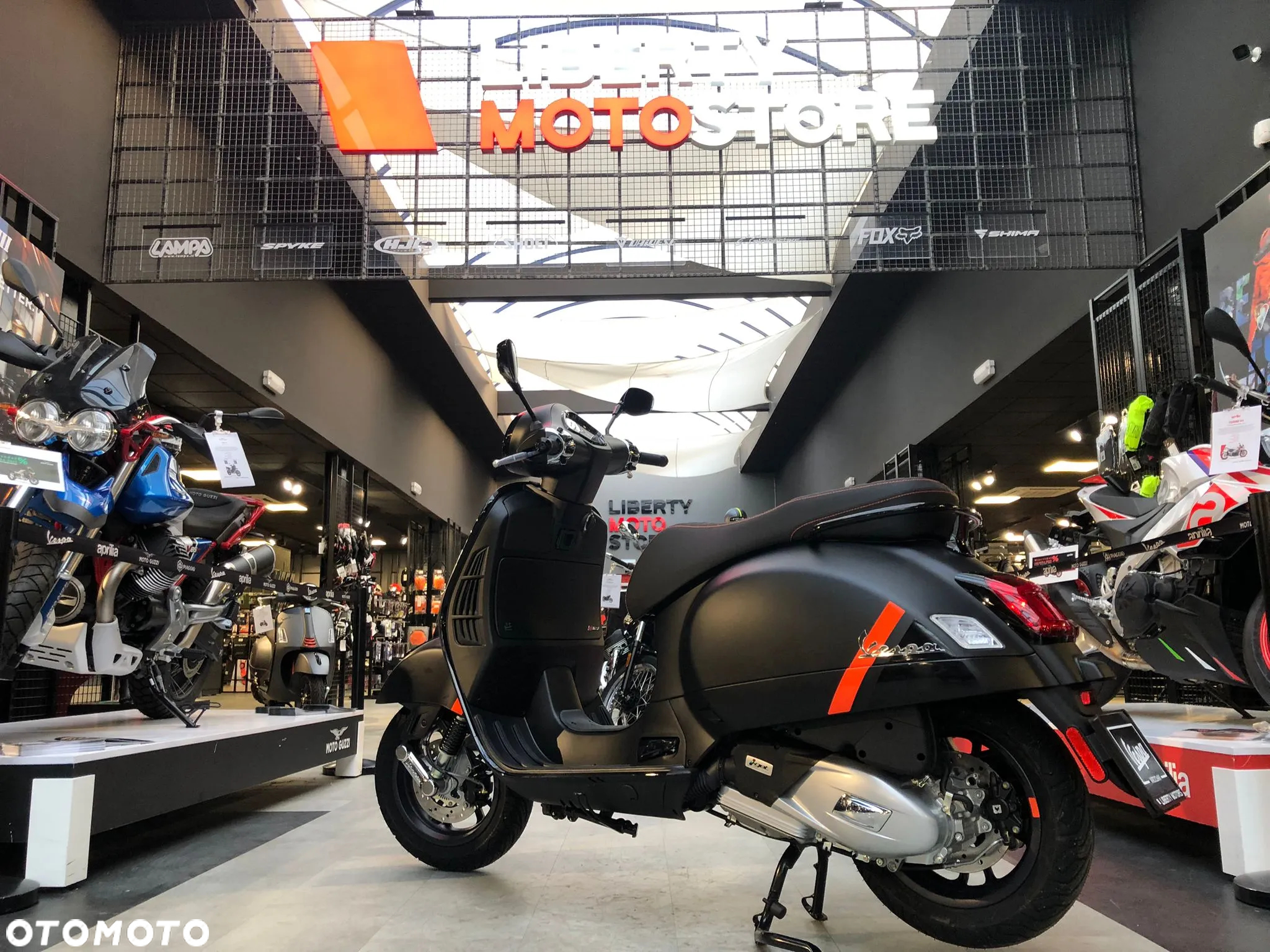 Vespa GTS - 4