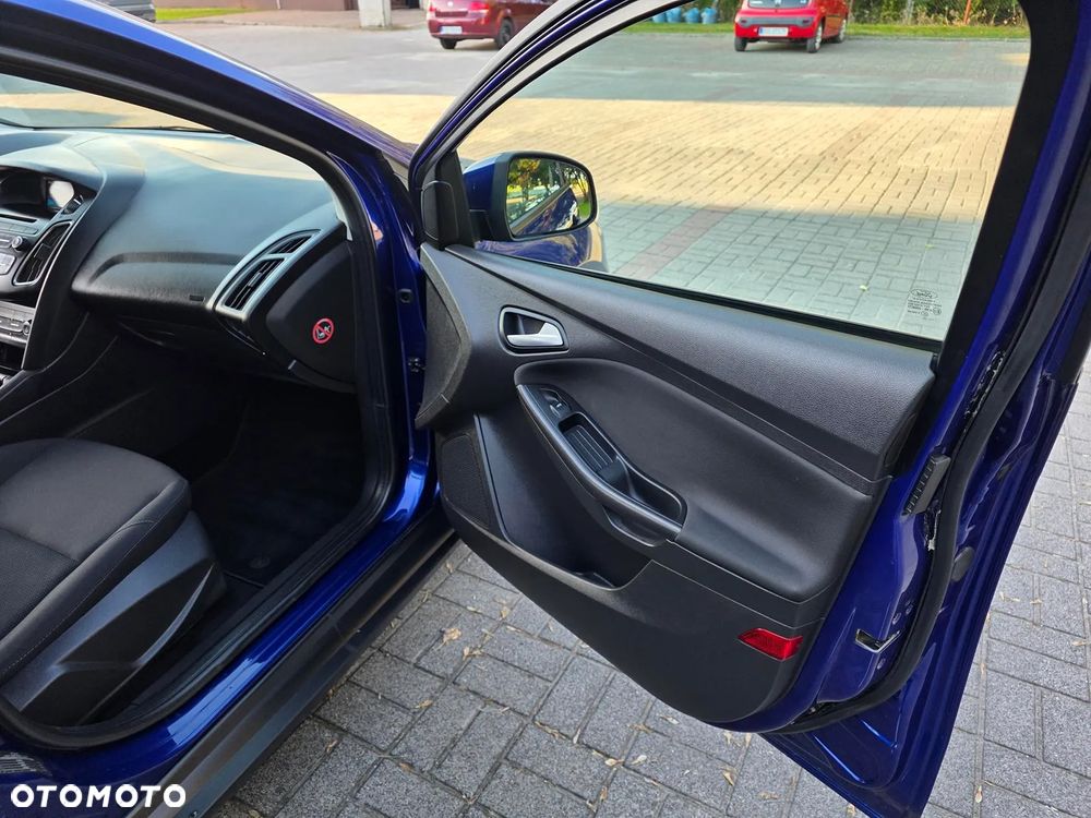 Ford Focus 1.0 EcoBoost Active Business - 9