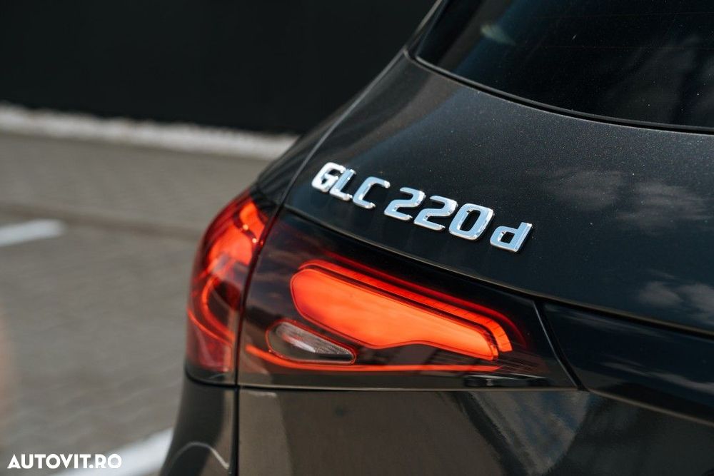 Mercedes-Benz GLC - 11