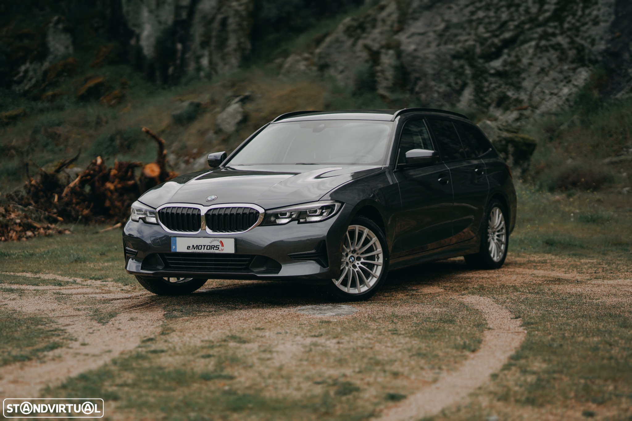 BMW 318 d Touring Auto - 15