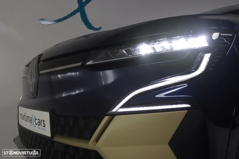 Renault Mégane E-Tech - 5