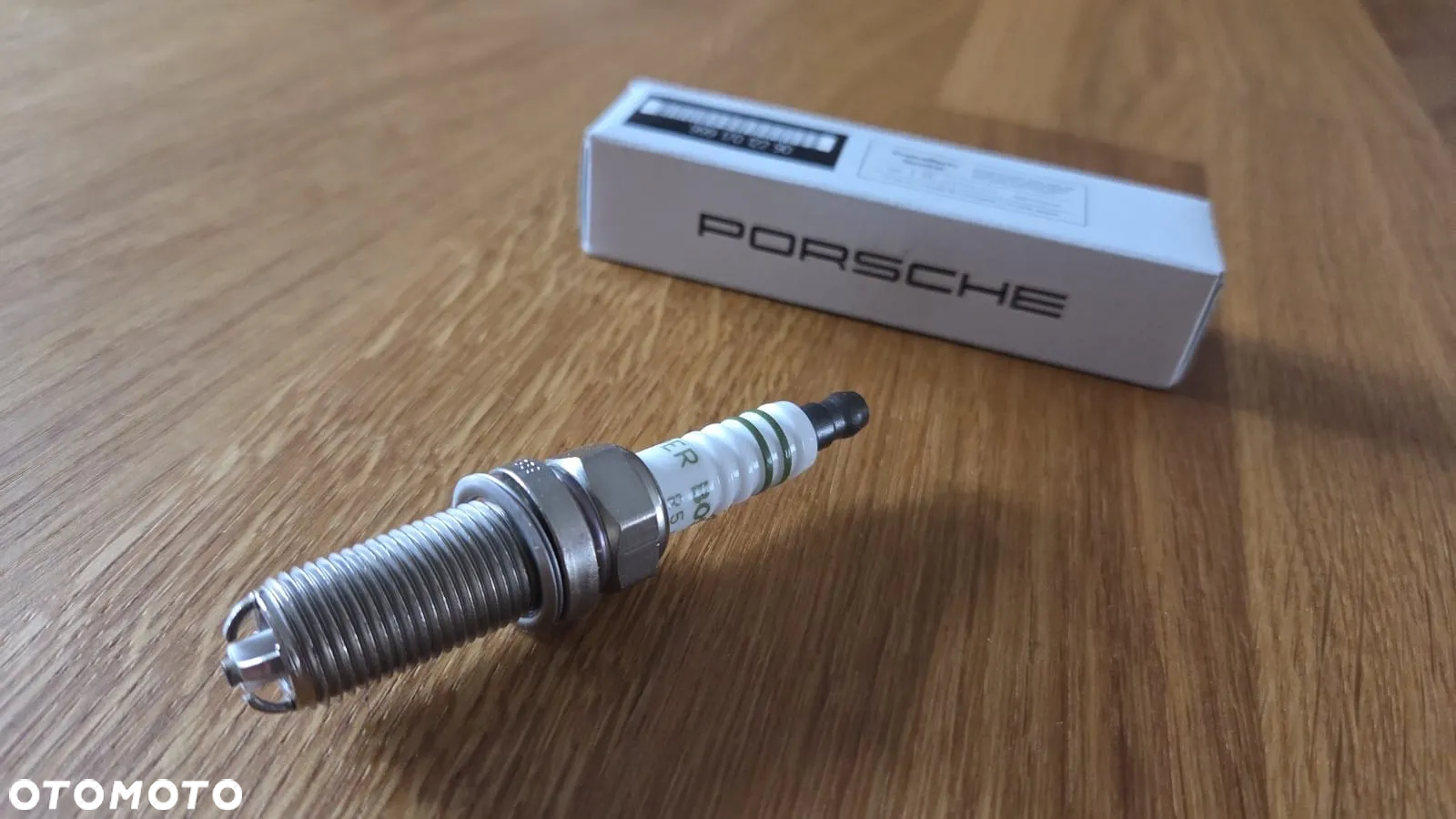 Oryginalna nowa świeca żarowa Porsche 911 992 99217012290 - 3