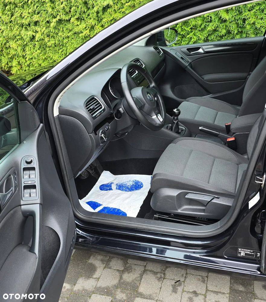 Volkswagen Golf 1.6 Tour Edition - 6