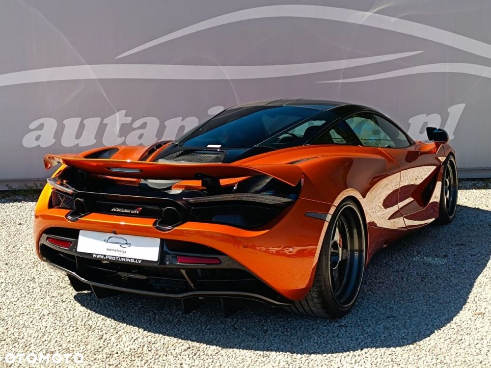 McLaren 720S Coupe - 15
