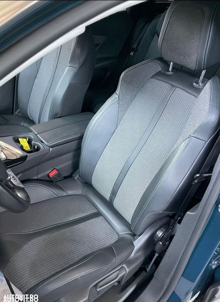 Peugeot 3008 Hybrid 225 e-EAT8 GT Pack - 22
