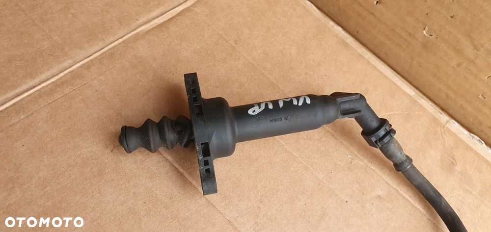 Pompka sprzęgła wysprzęglik przewód rurka VW Up 1.0 MPI 1S0721261B 1S1721465 - 2