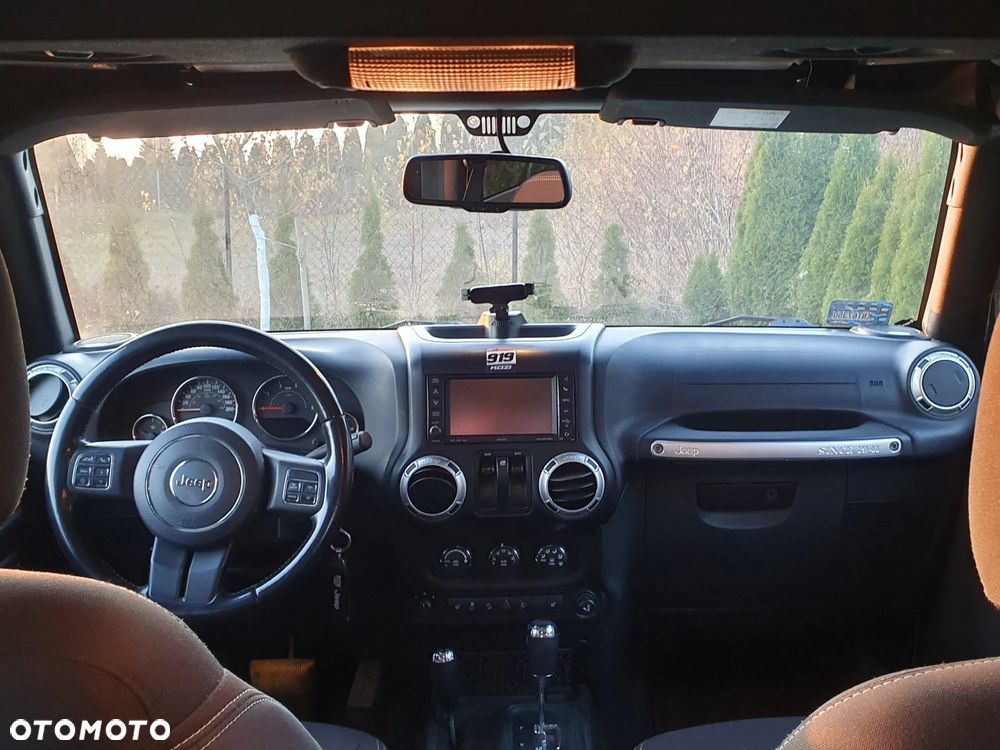 Jeep Wrangler 2.8 CRD Rubicon - 12