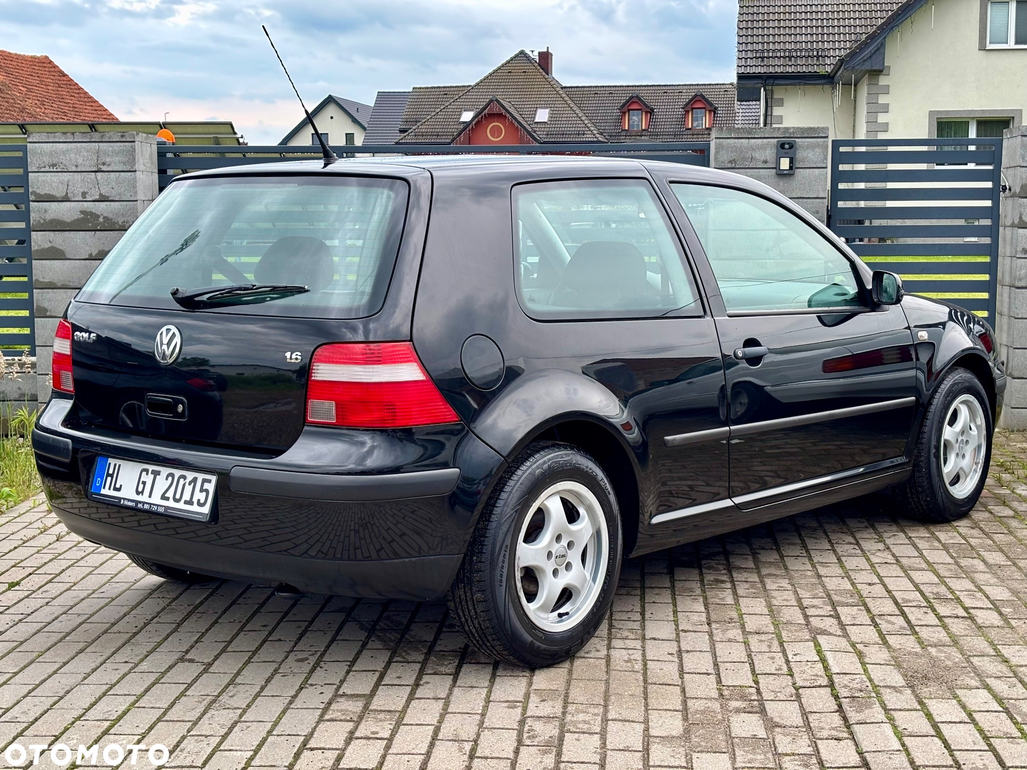 Volkswagen Golf IV 1.6 Basis - 4