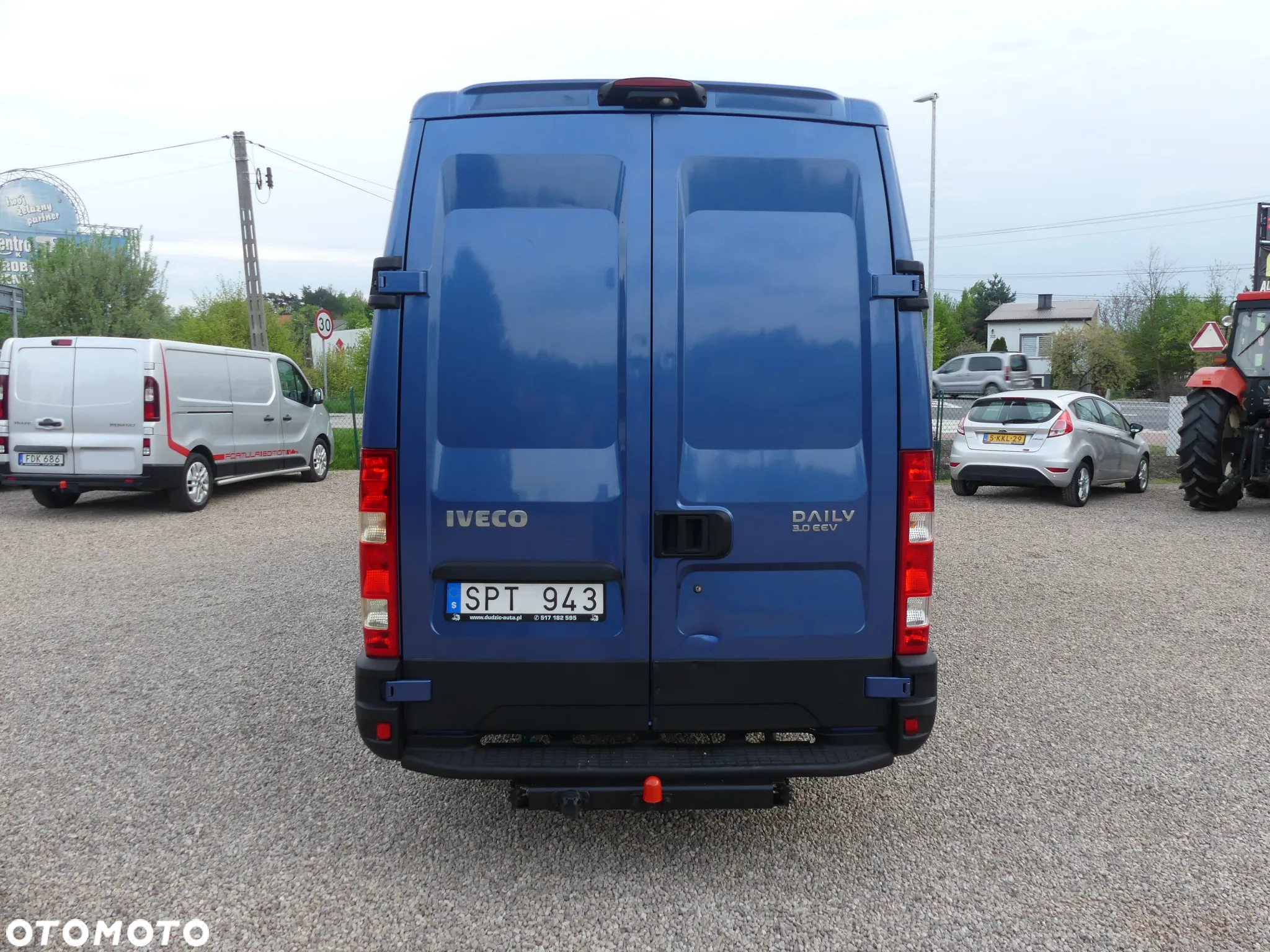 Iveco DAILY 35C18 - 27