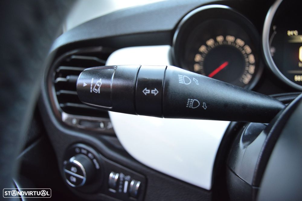 Fiat 500X 1.4 Multiair DCT 4x2 S&S Lounge - 33