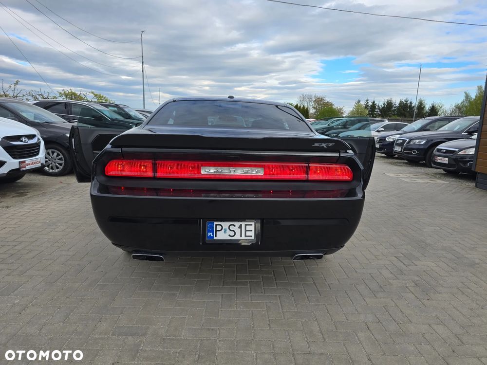 Dodge Challenger - 20