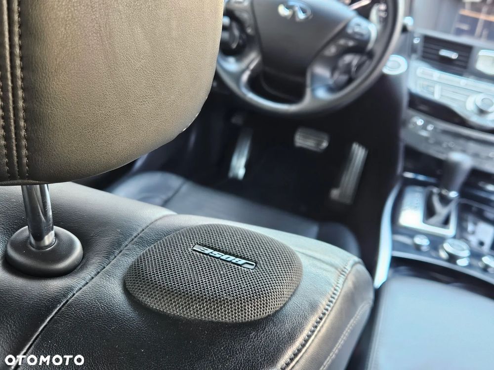 Infiniti Q70 2.2d Premium Executive EU6 - 19