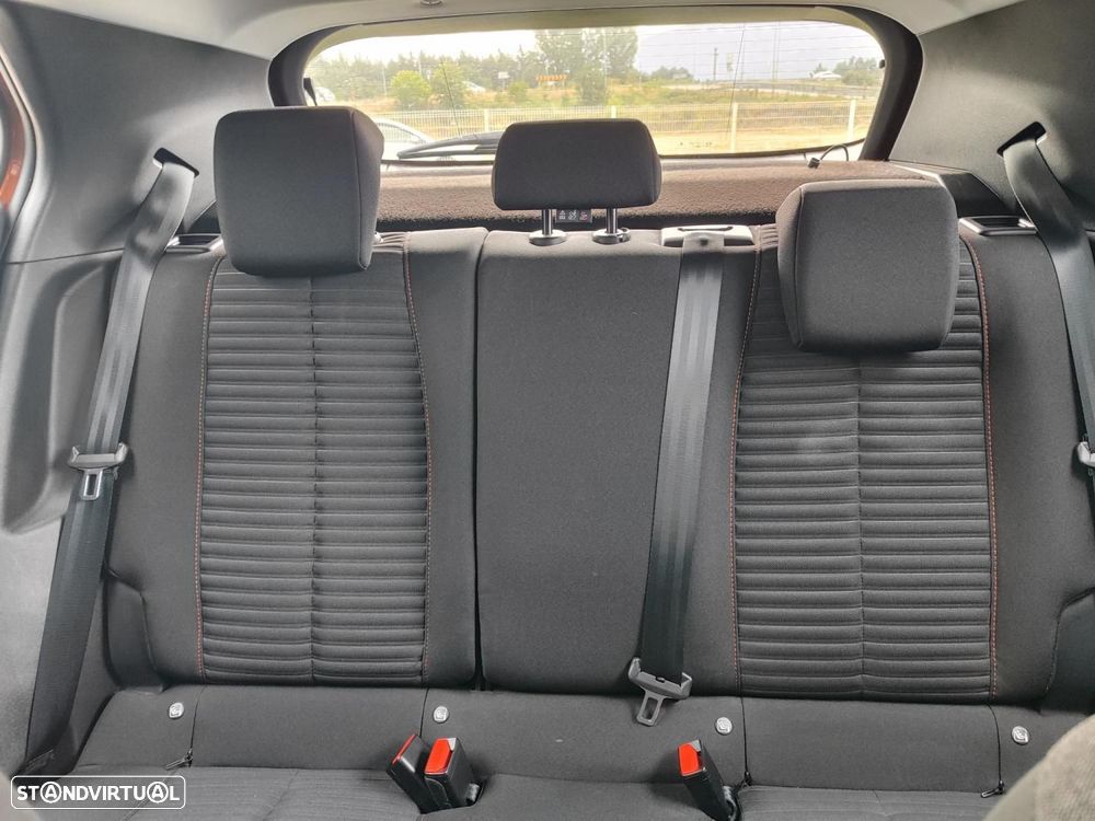 Peugeot 2008 1.5 BlueHDi Active Pack - 14