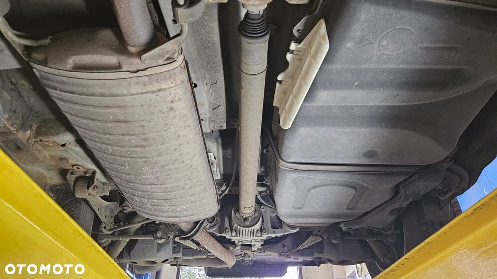 Toyota RAV4 2.0 VVT-i Premium - 27