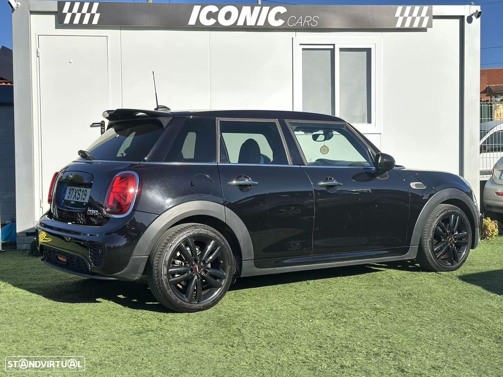 MINI 5 Portas Cooper D - 8