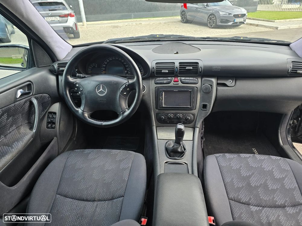 Mercedes-Benz C 220 - 6