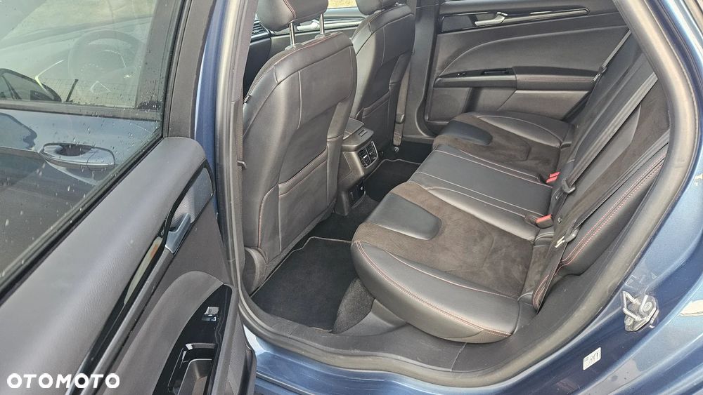 Ford Mondeo - 14