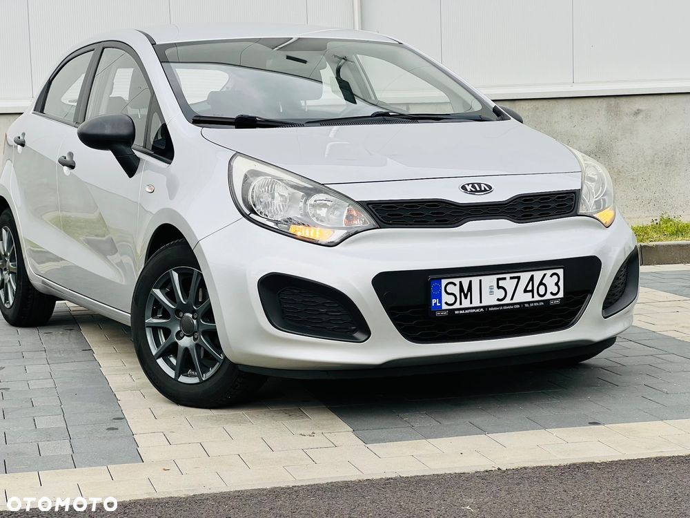 Kia Rio 1.2 Attract - 14