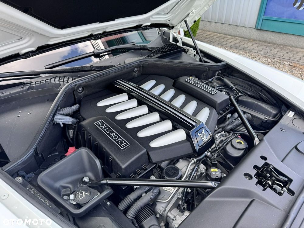 Rolls-Royce Wraith Standard - 18