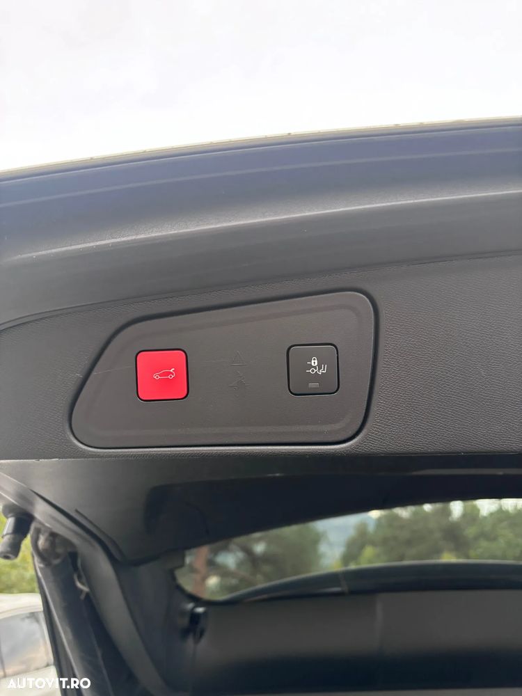 Peugeot 3008 PHEV 300 EAT8 4X4 GT - 14