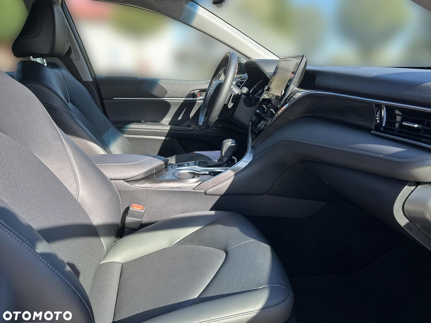 Toyota Camry 2.5 Hybrid Executive CVT - 13