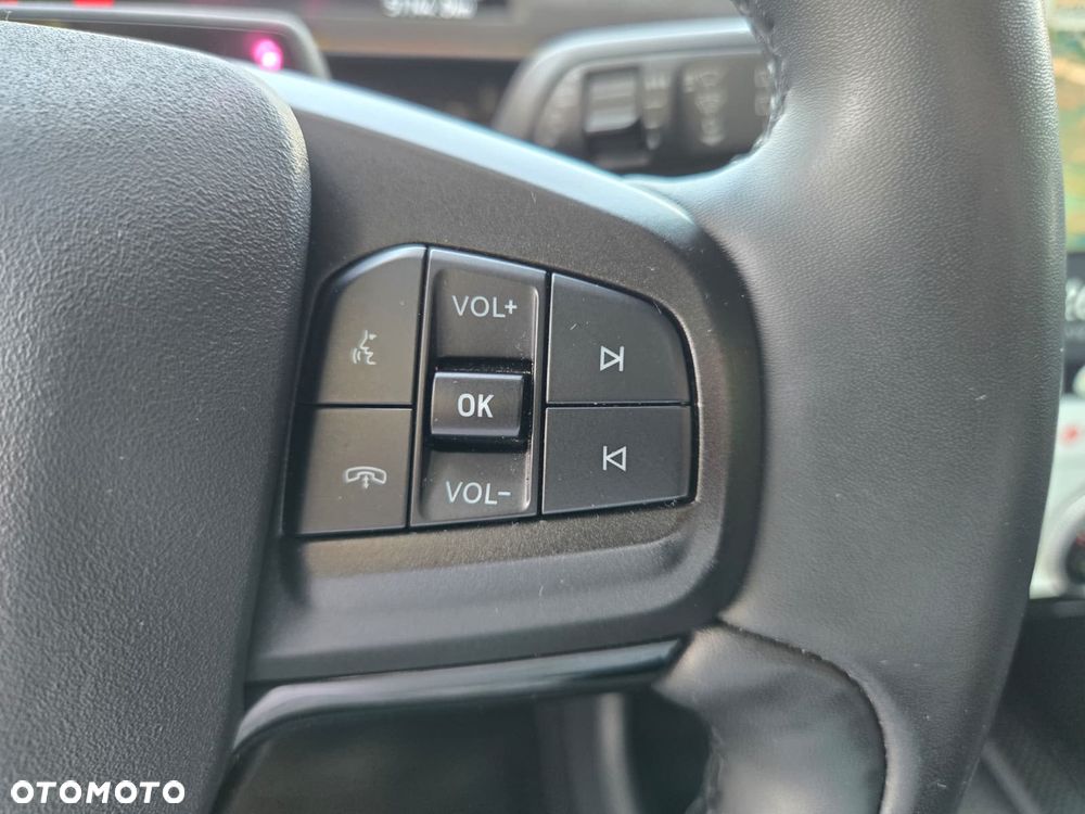 Ford Mustang Mach-E AWD PREMIUM - 6