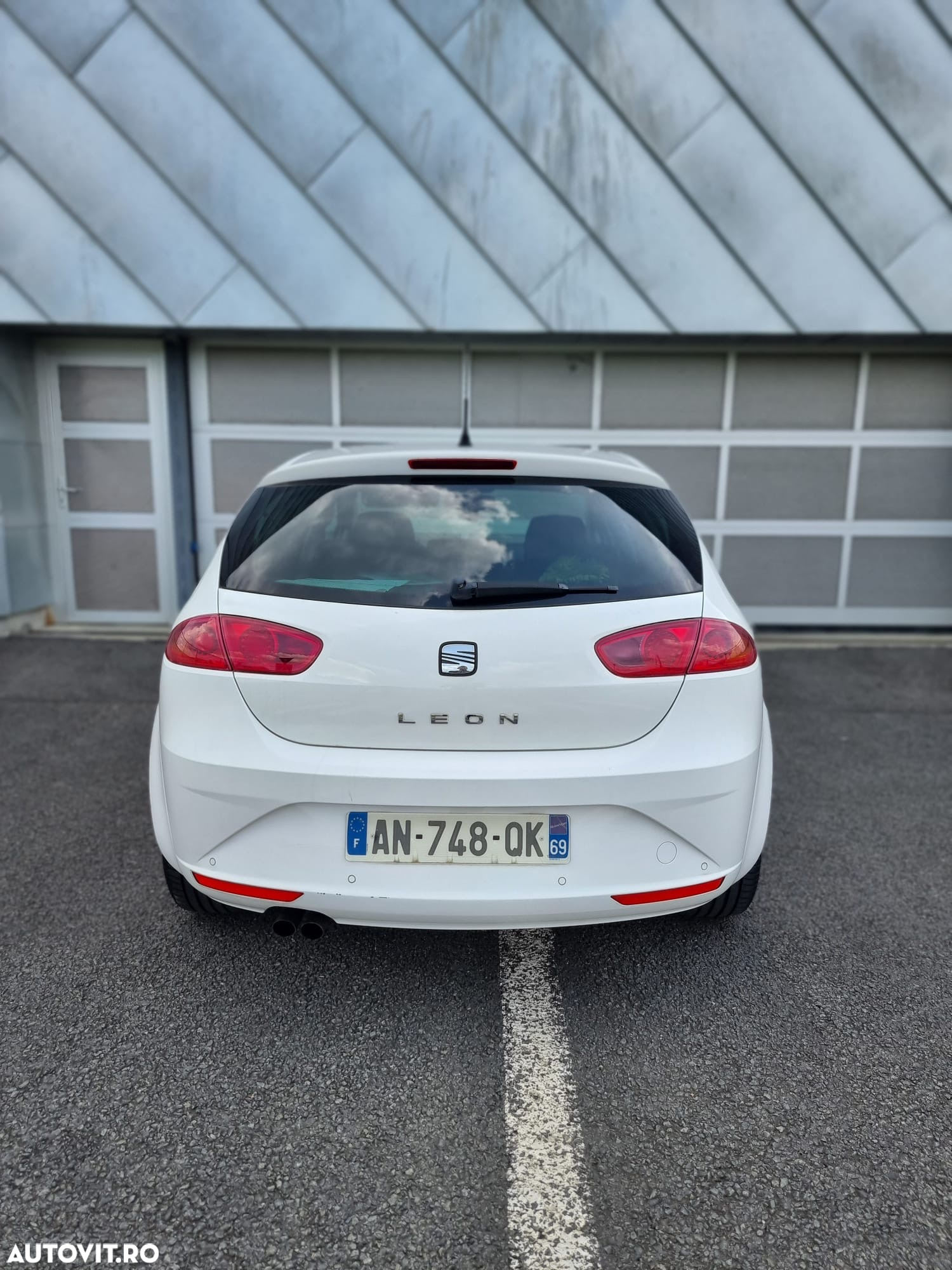 Seat Leon 2.0 TDI DPF Style - 6