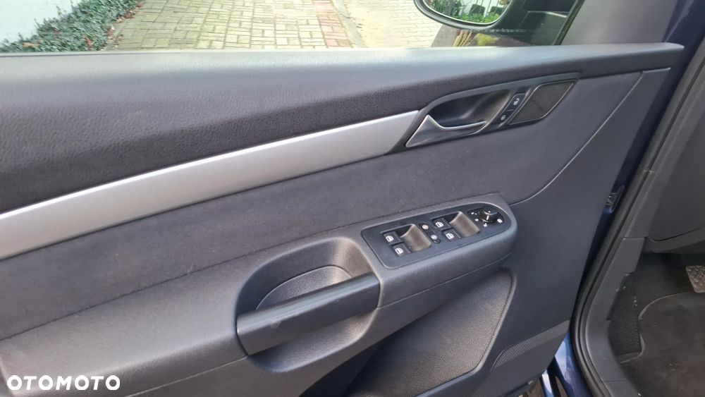 Volkswagen Sharan 2.0 TDI DPF Trendline - 12