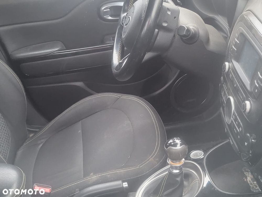 Kia Soul 1.6 GDI Dream-Team Edition - 8