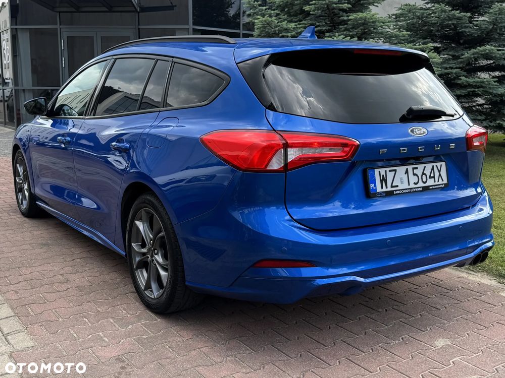 Ford Focus - 4