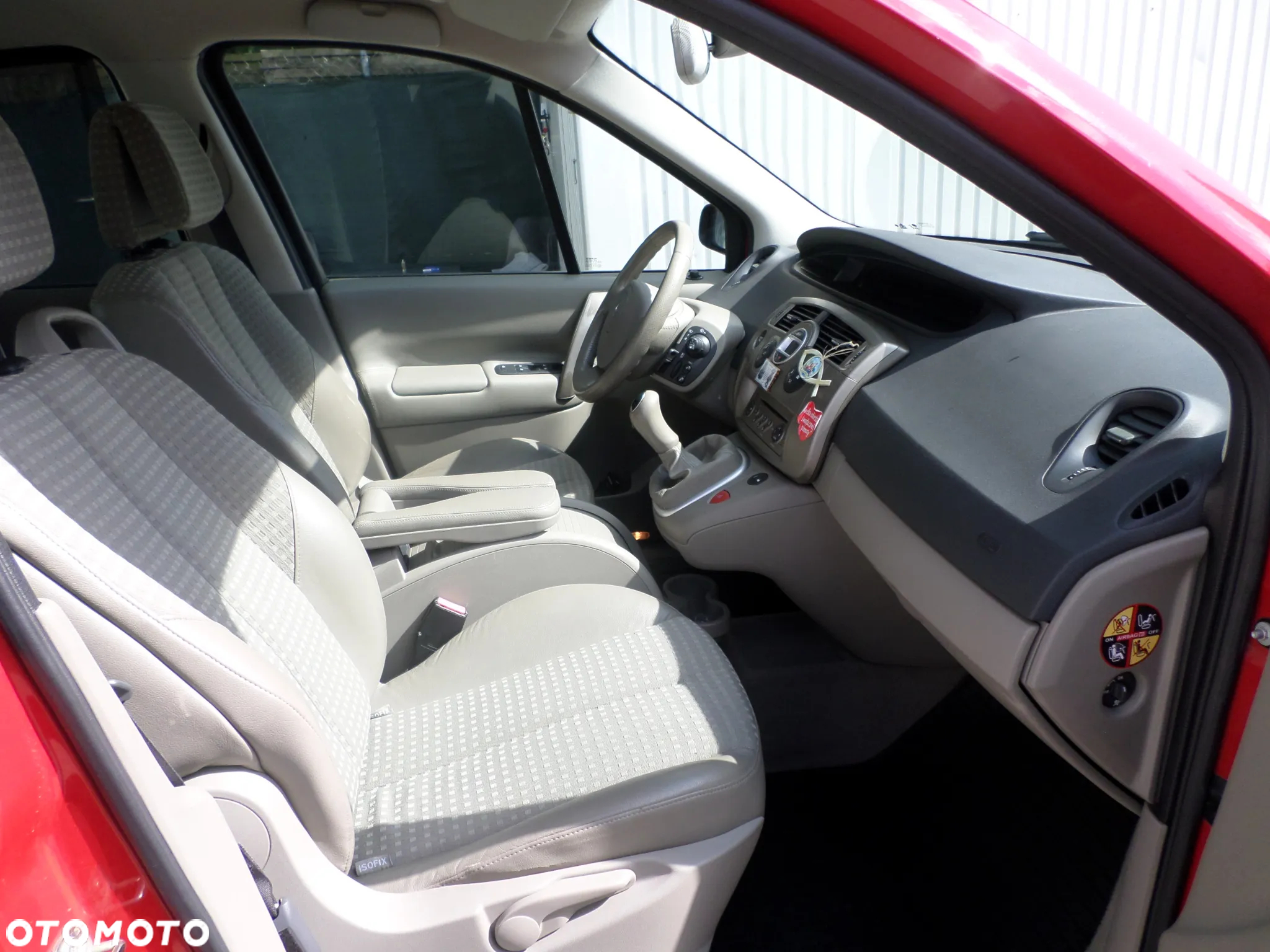 Renault Scenic 1.6 Confort Privilege - 10