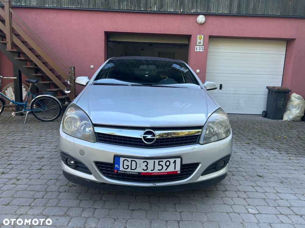 Opel Astra 1.6 - 11