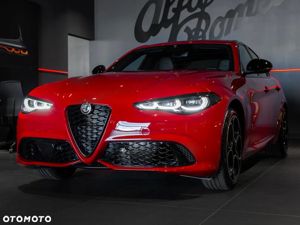 Alfa Romeo Giulia 2.0 Turbo Intensa Q4 - 3