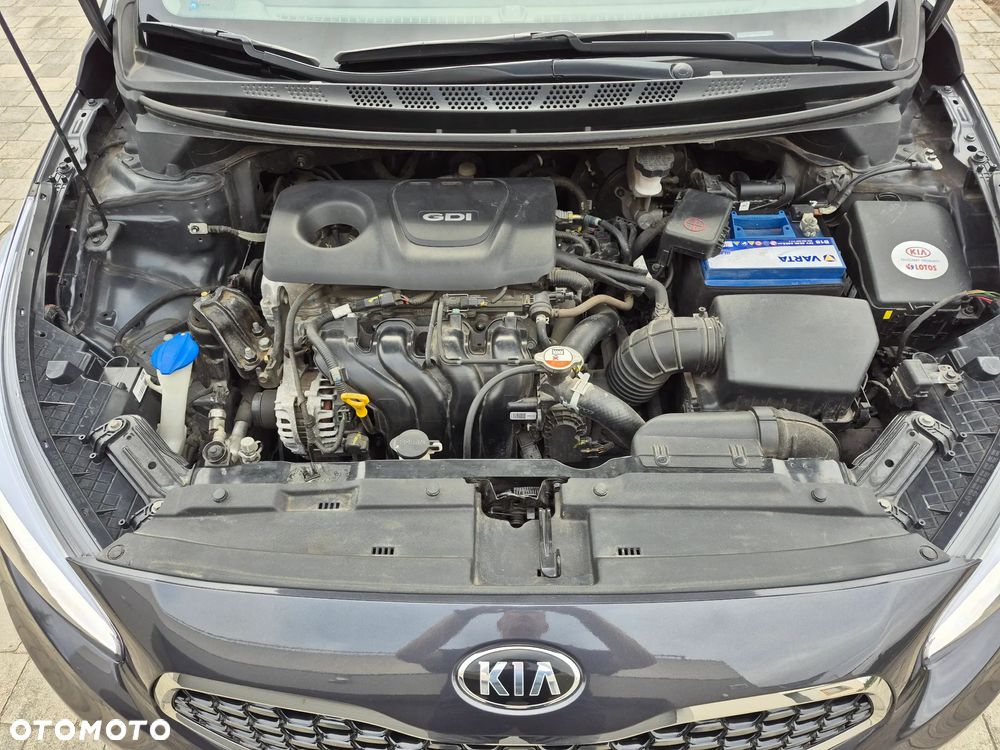 Kia Ceed 1.6 GDI Smart Plus DCT - 19