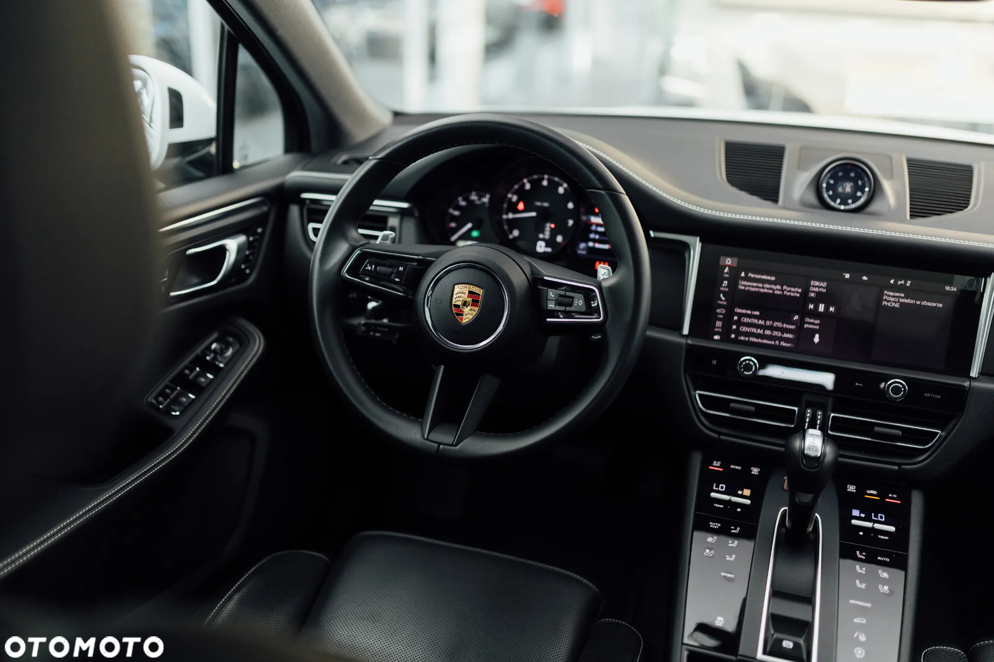 Porsche Macan Standard - 27