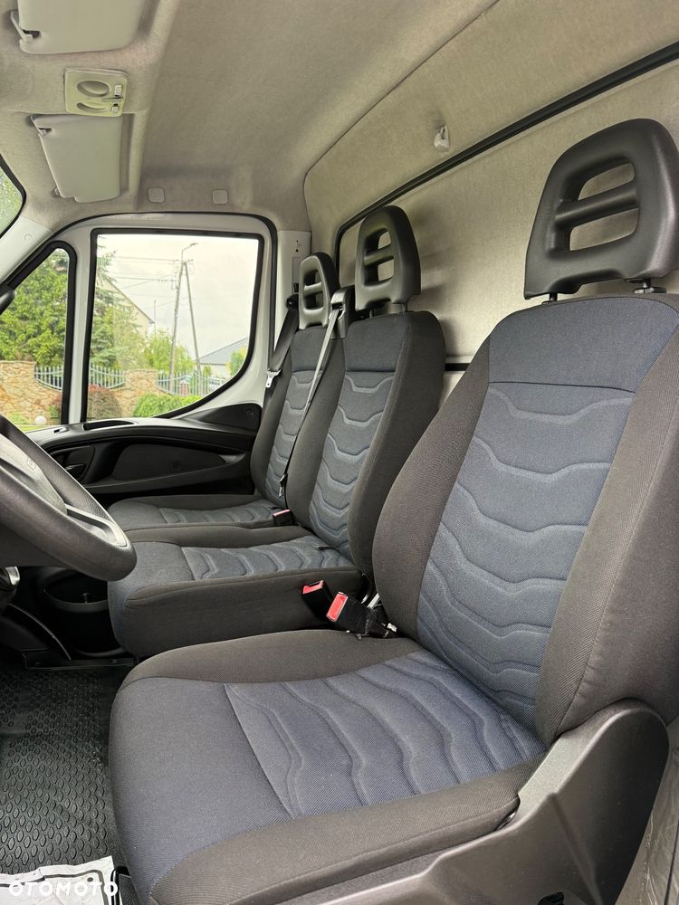 Iveco 70C18 70C17 35C15 50C15 - 12