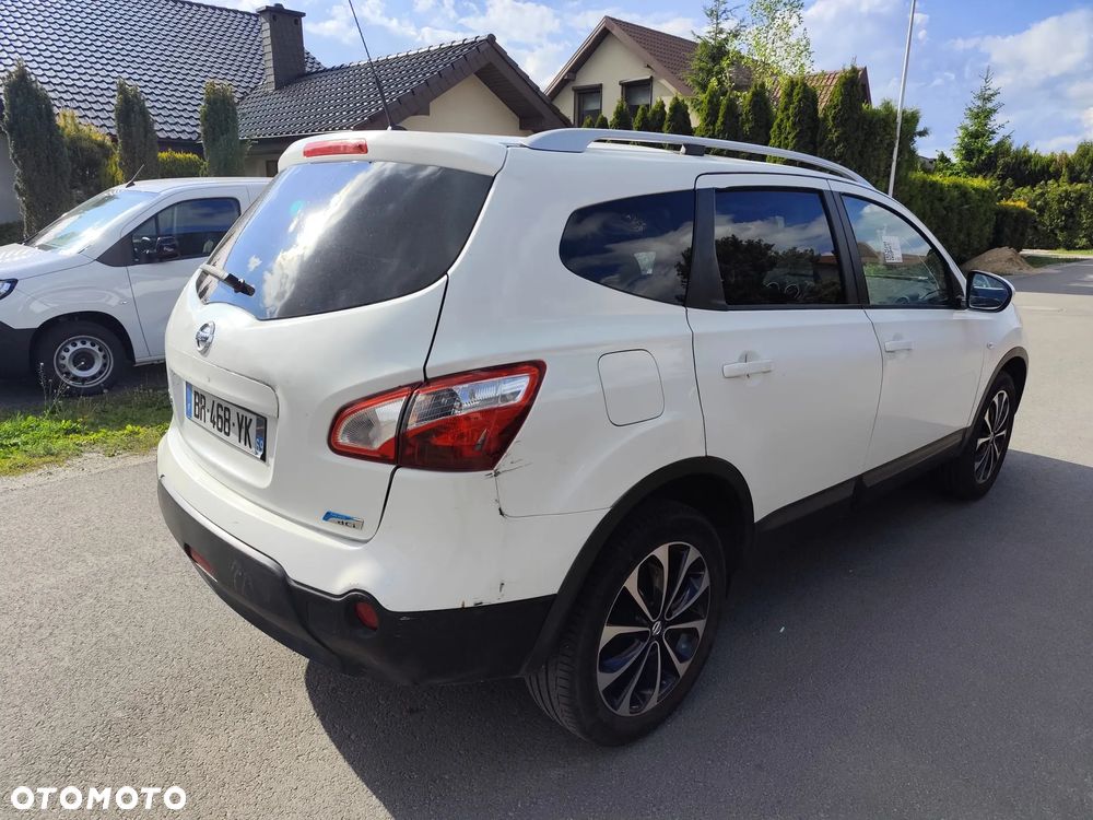 Nissan Qashqai+2 - 8