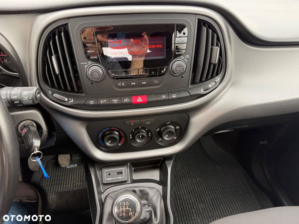 Fiat Doblo 1.4 16V Easy - 22