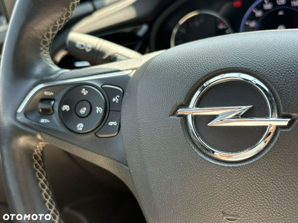 Opel Insignia 2.0 CDTI Business Elegance S&S - 32