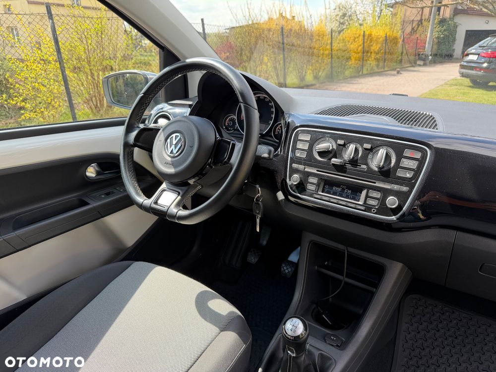 Volkswagen up! cheer - 5