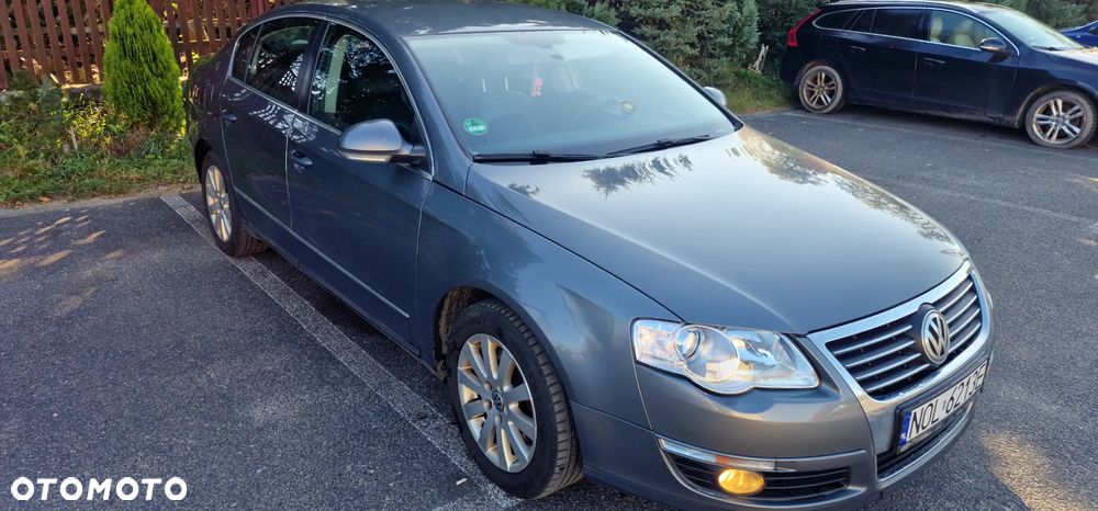 Volkswagen Passat 2.0 TDI DPF Highline - 1
