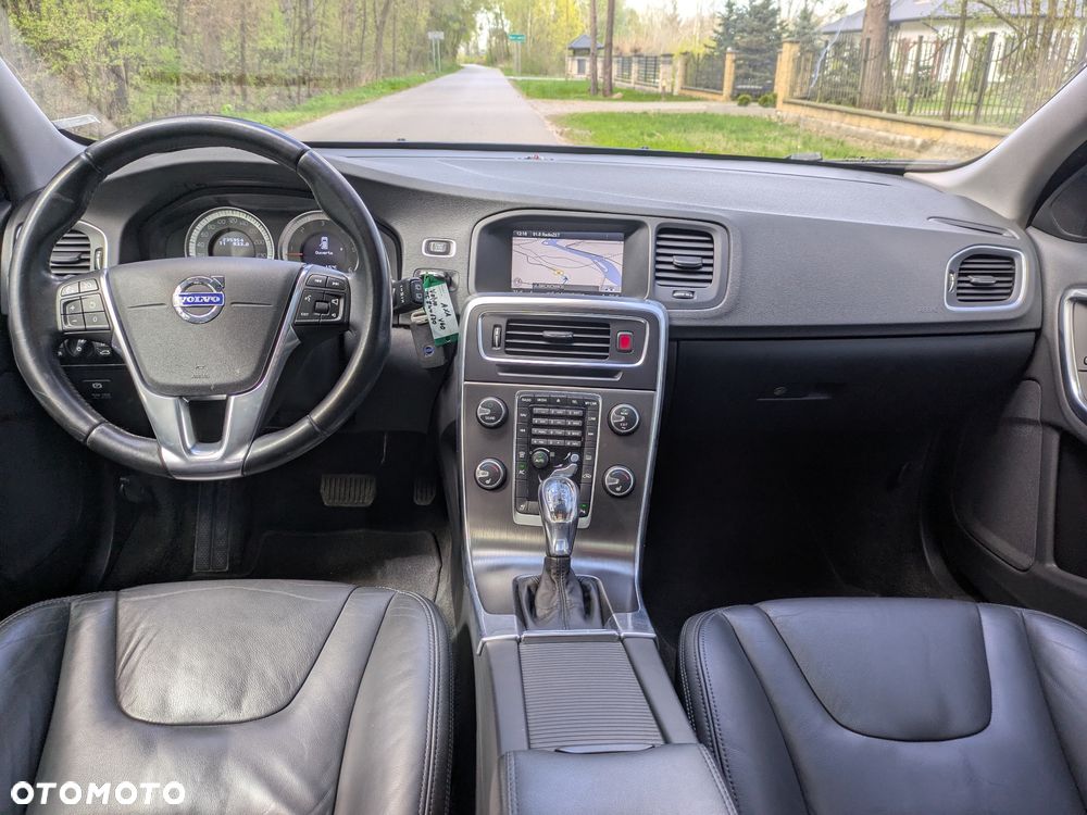 Volvo V60 D4 AWD Summum - 15