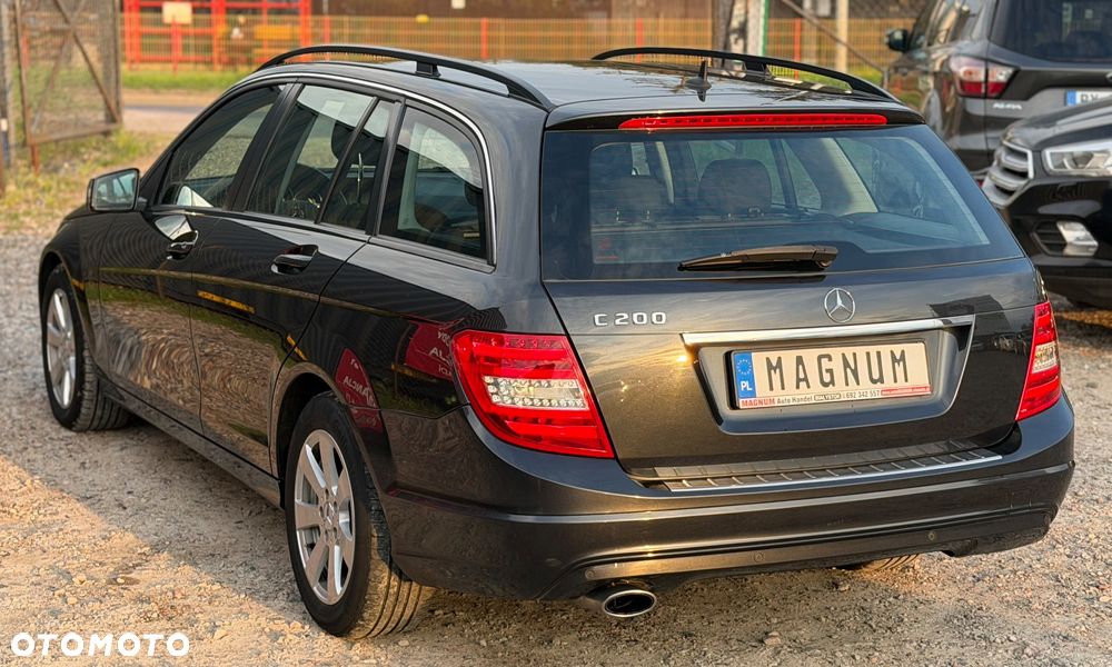 Mercedes-Benz Klasa C 200 (BlueEFFICIENCY) - 33